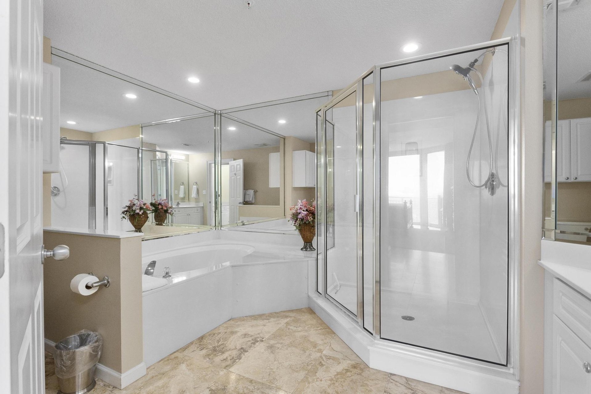 The Pearl of Navarre 701 24