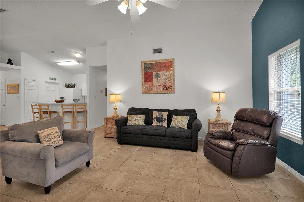 Fins to the Right 12