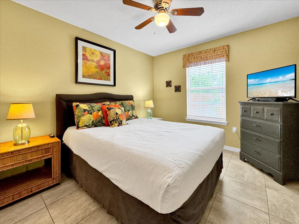 Fins to the Right 19