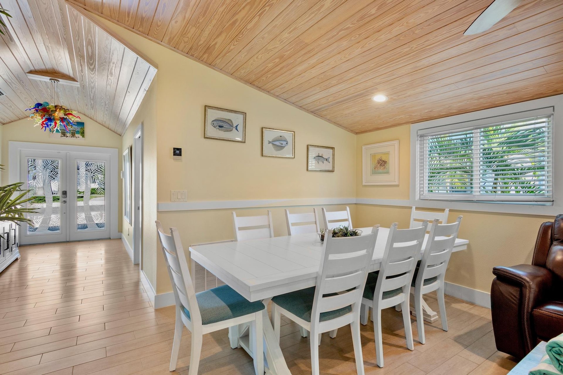 Indoor dining