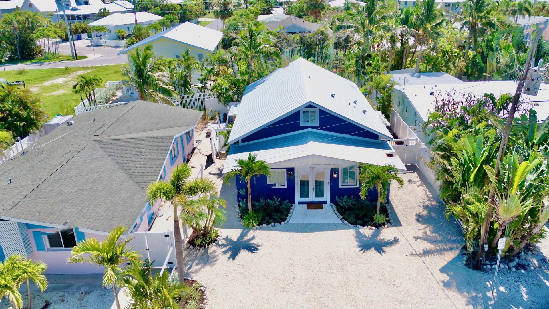 Bean Point Bungalow by AMI Locals