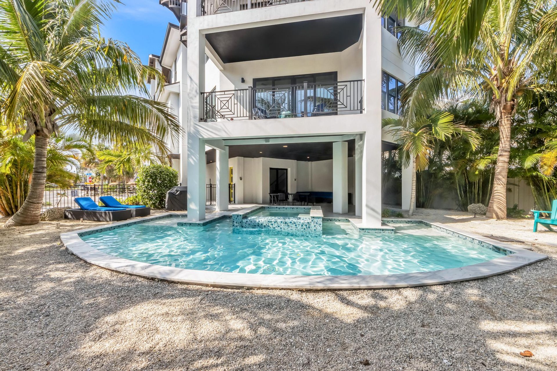 Private Pool and Spa