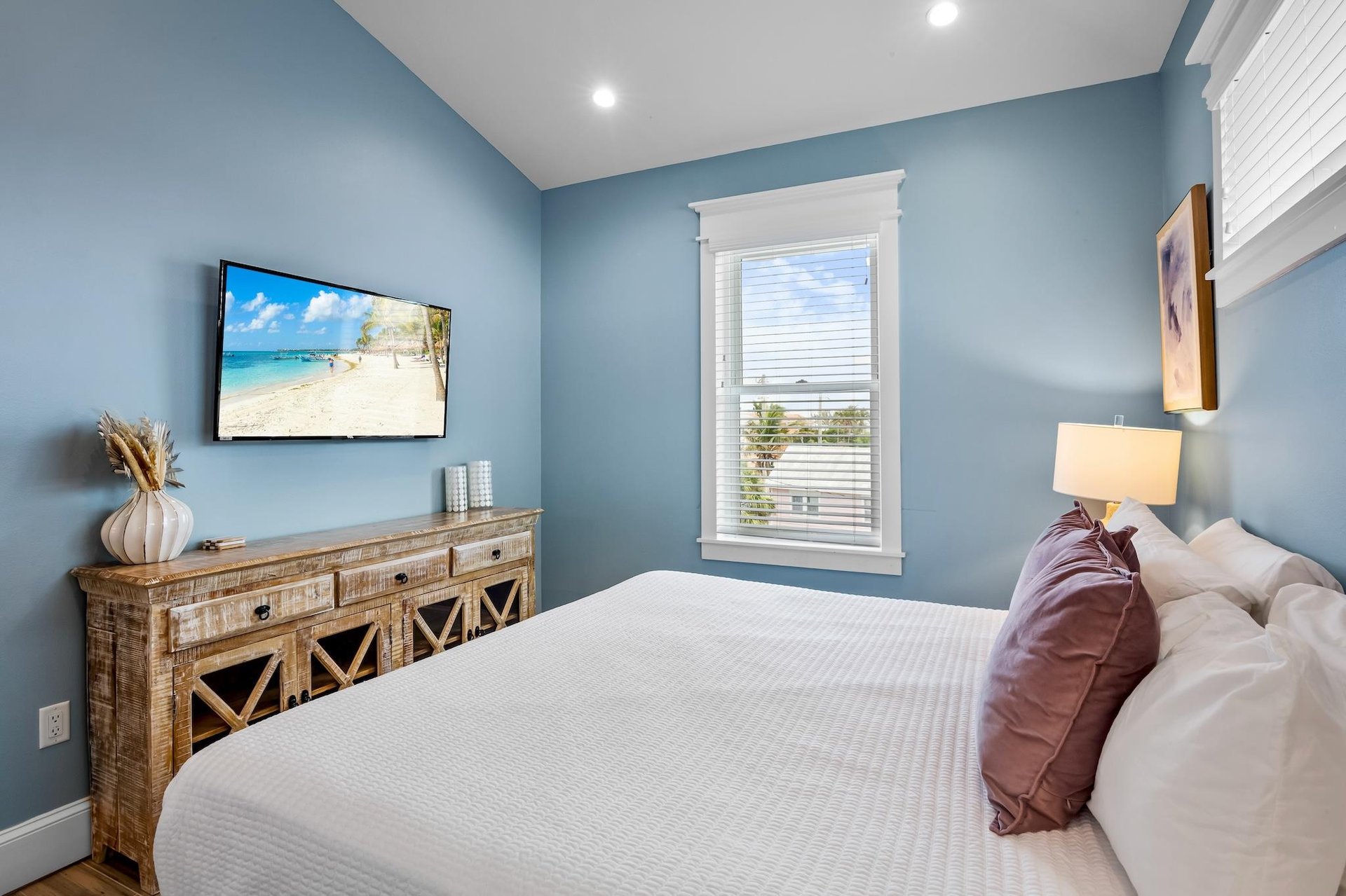 Third Bedroom, King