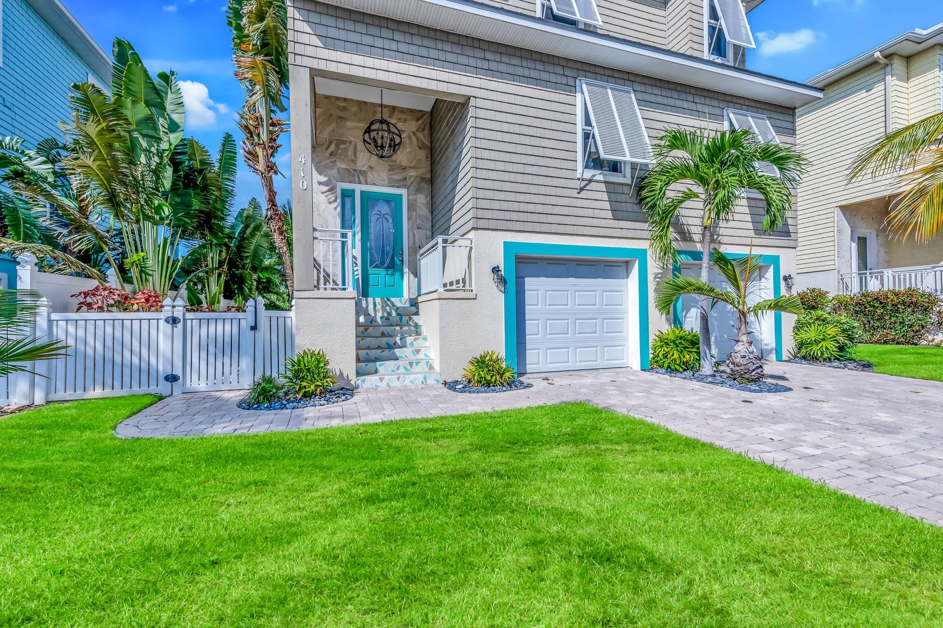 Lush Green Outdoor Garden