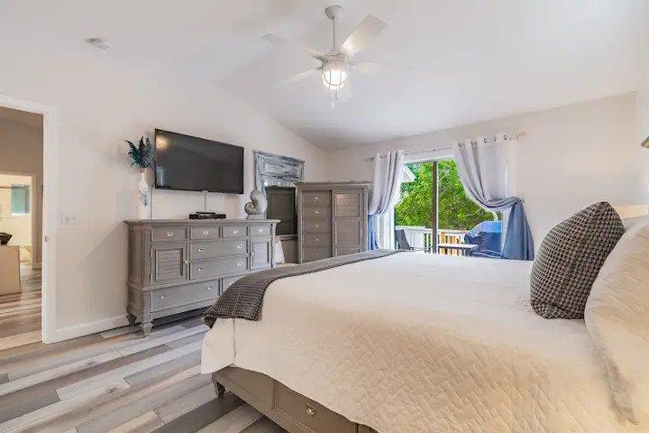 Primary Bedroom King