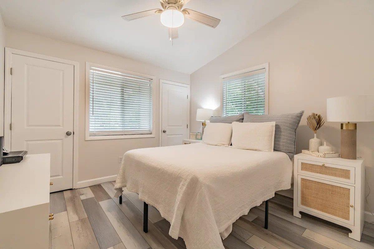 Secondary Bedroom Queen