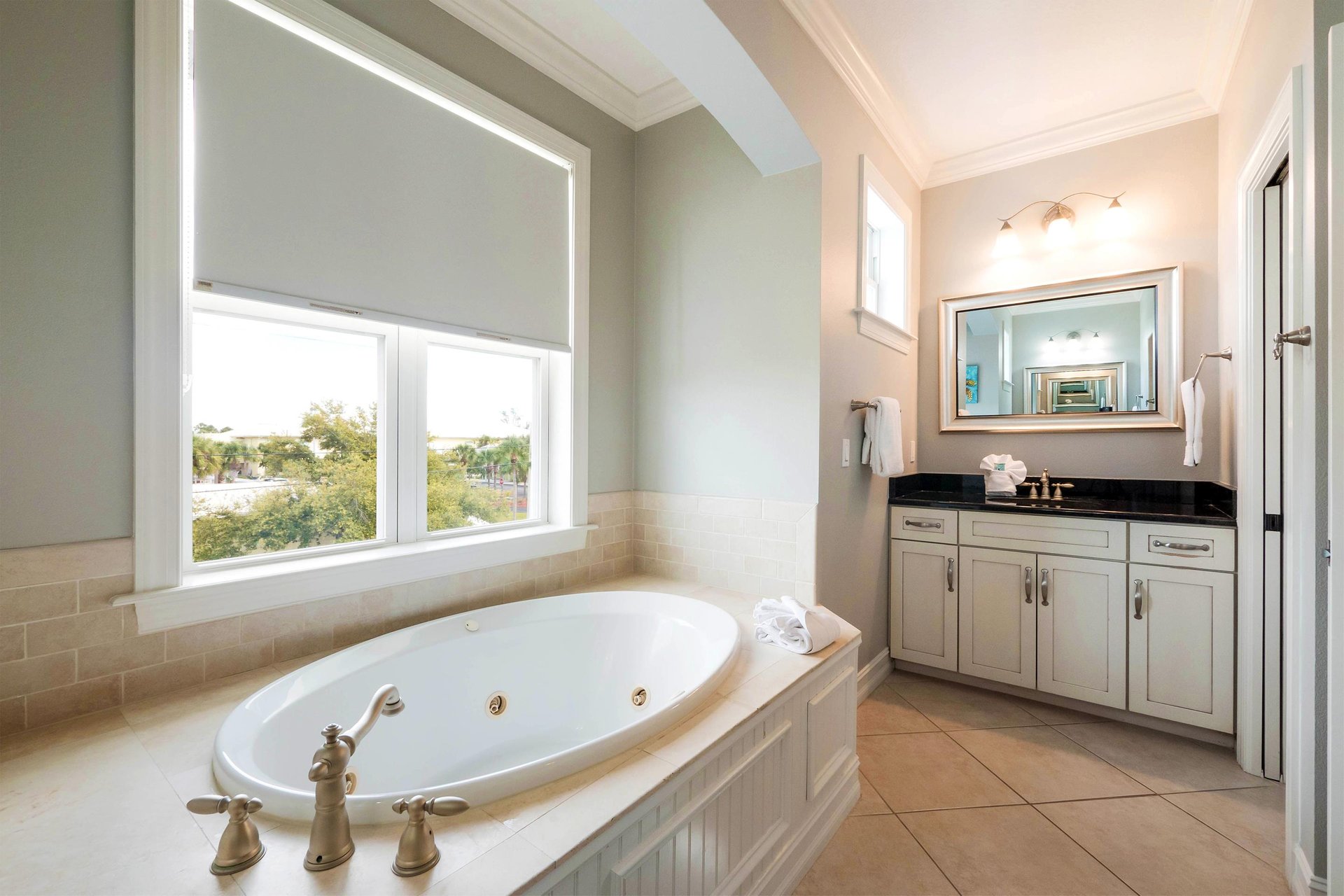 Primary Bedroom enSuite Bathroom