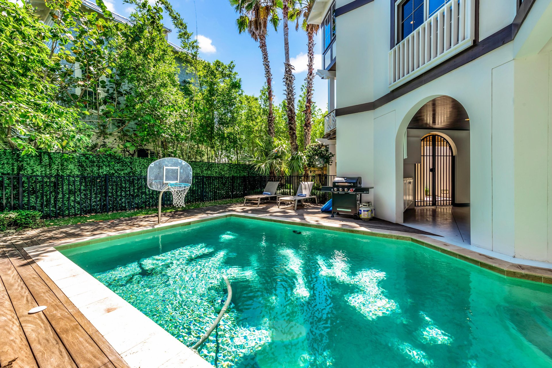 Private Pool and Spa