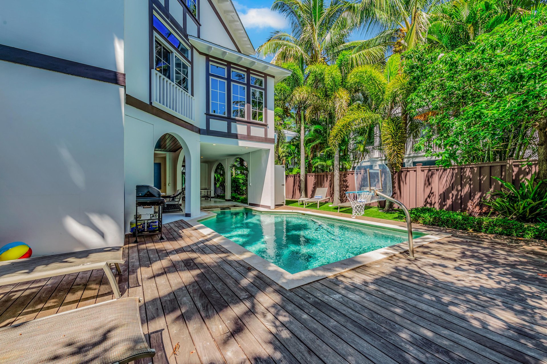 Private Pool and Spa