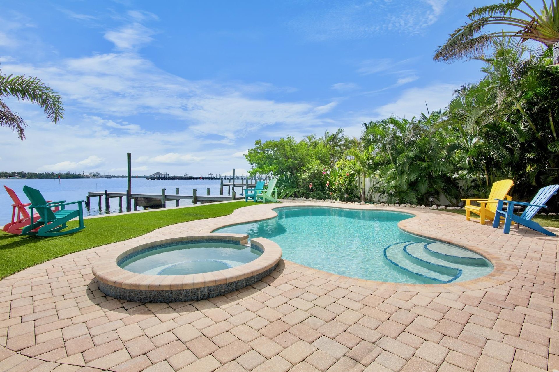 Private Pool and Spa  Bay views