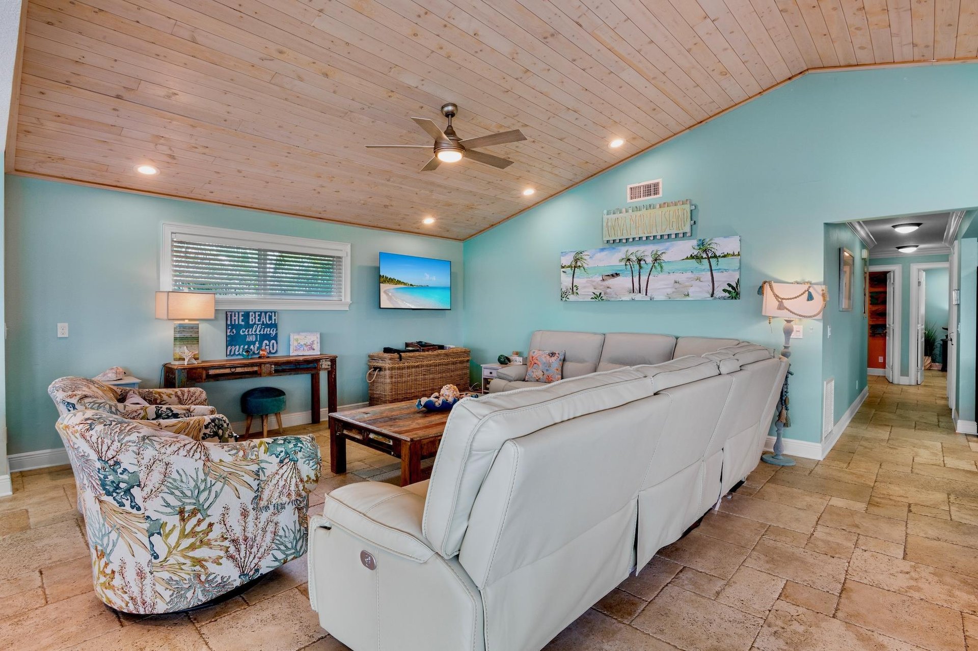 Living Area  Second Floor