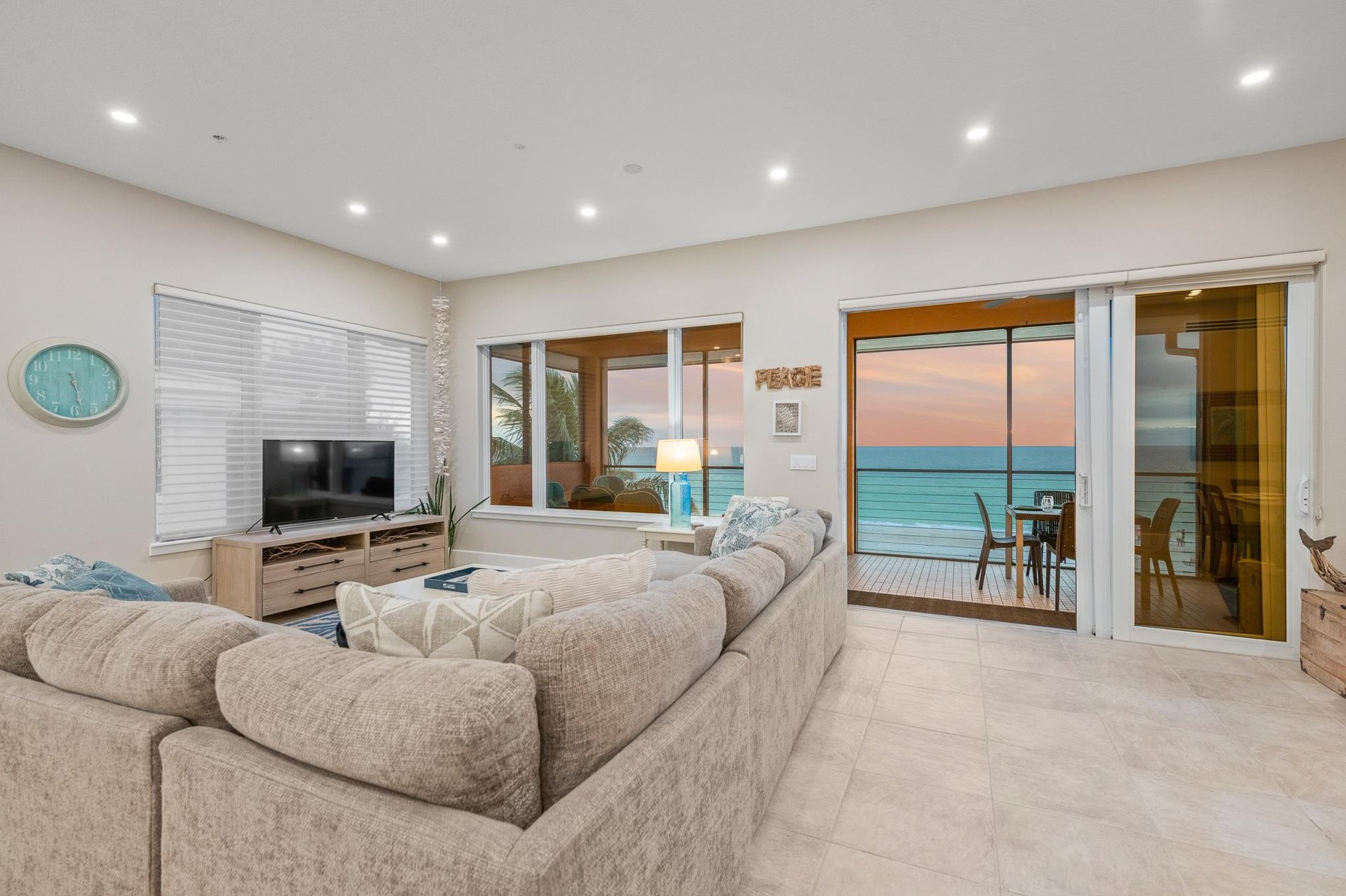 Living room with Beach view