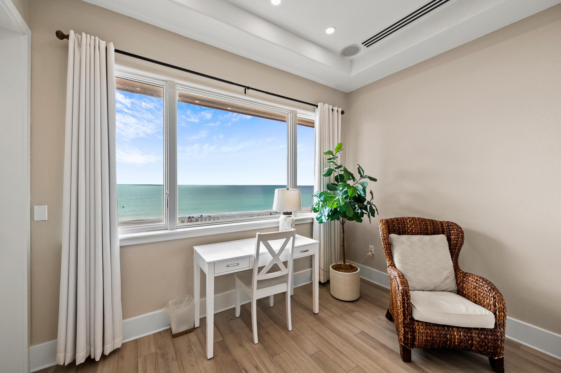 Primary Bedroom, Desk