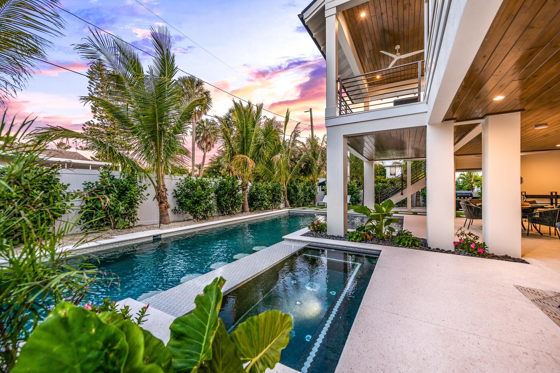 Private Pool  Swimup Bar