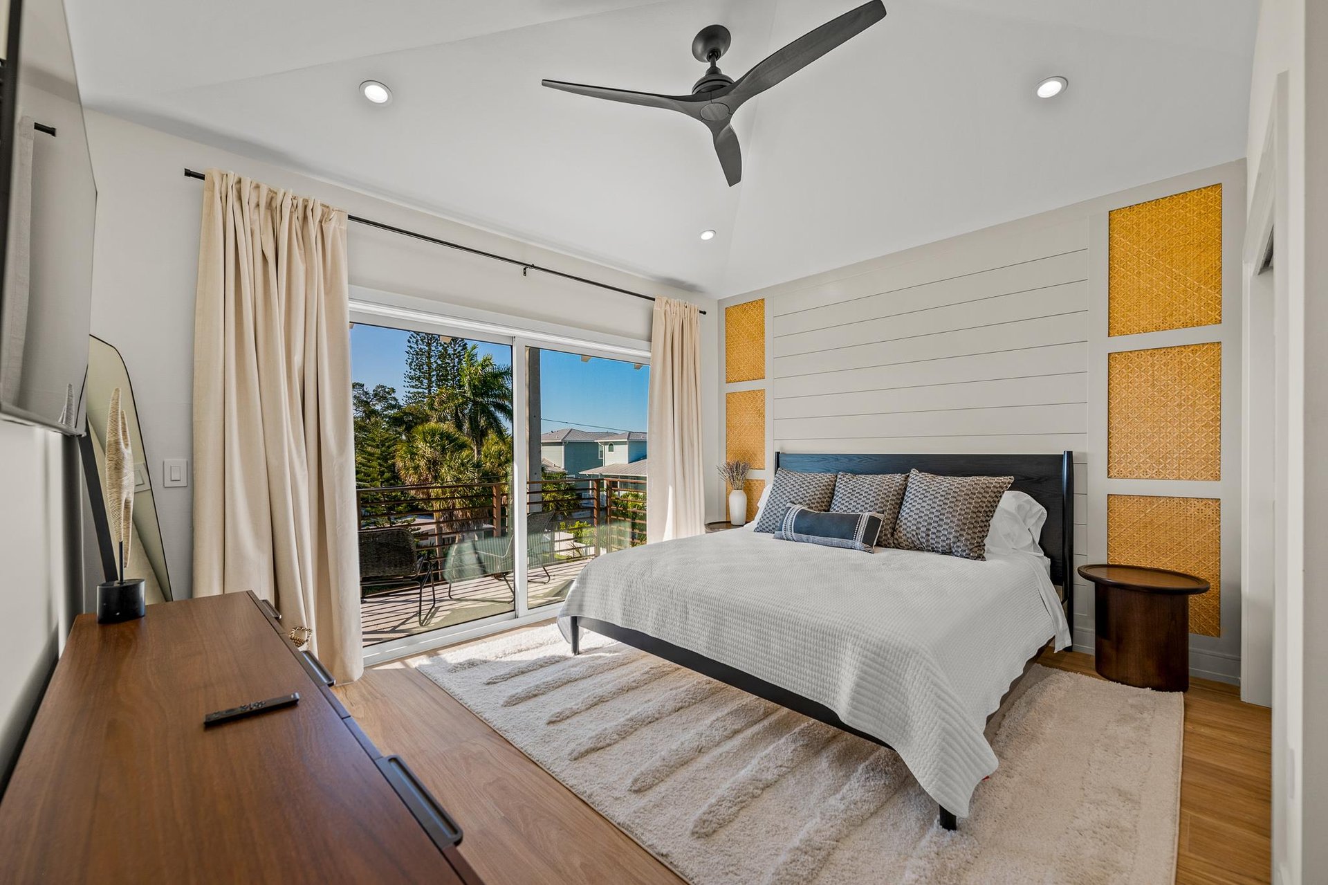 Second Bedroom  King