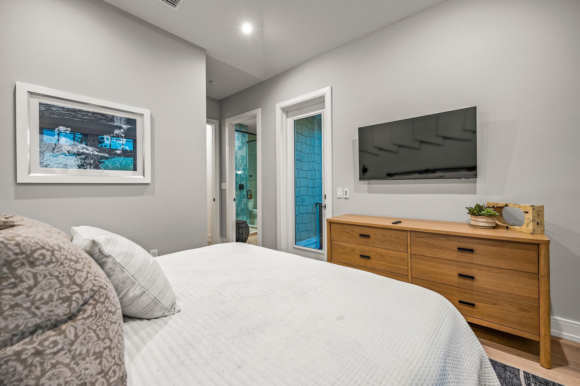 Third Bedroom  King