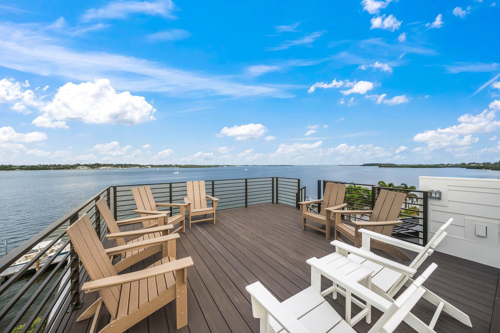 Rooftop Terrace with Seating