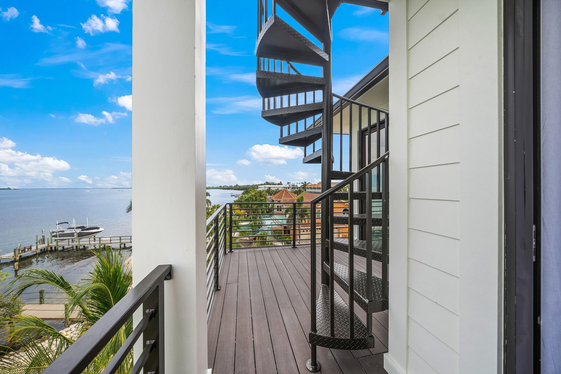 Elegant Curved Step Design