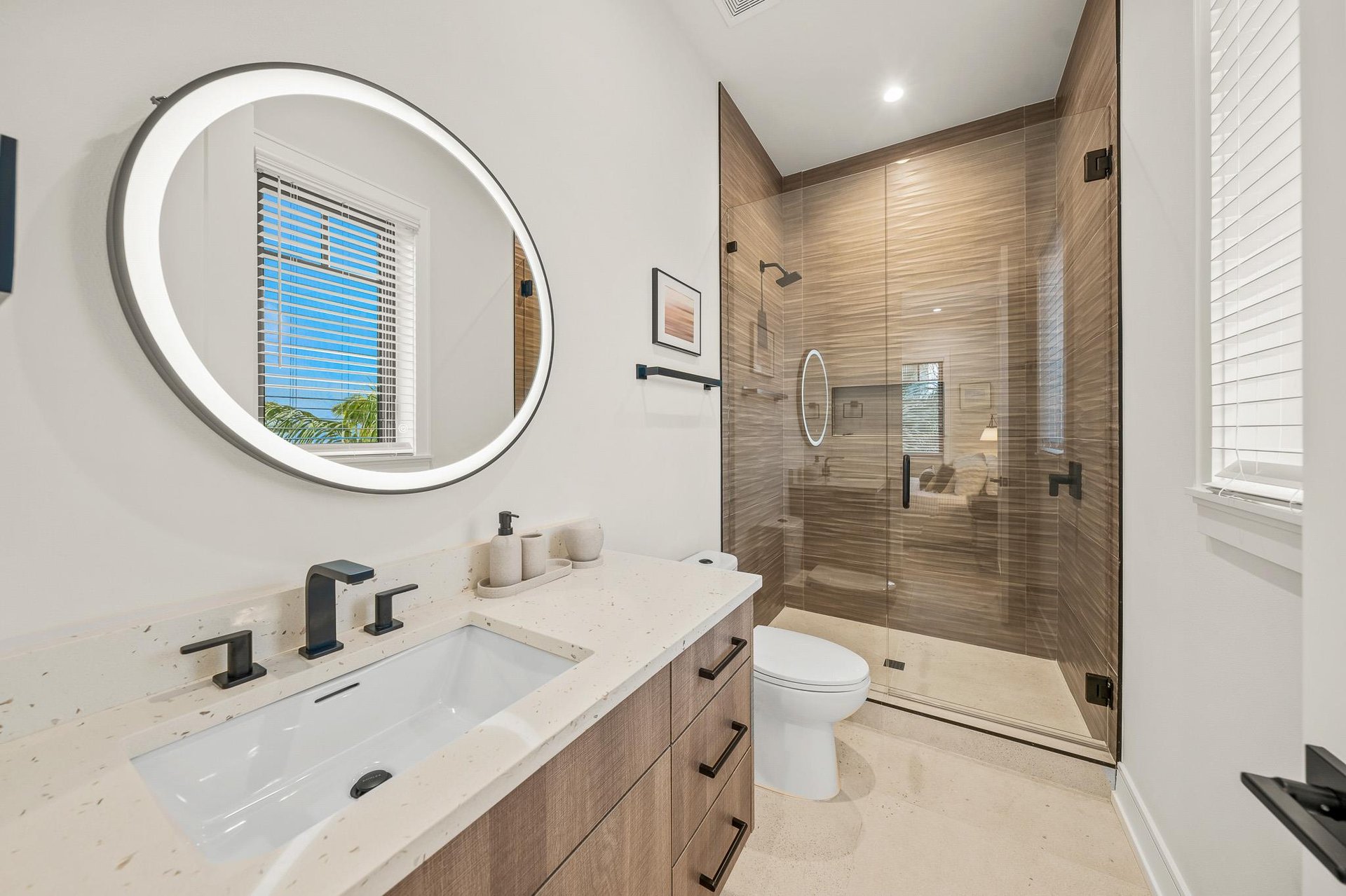 Modern Bathroom