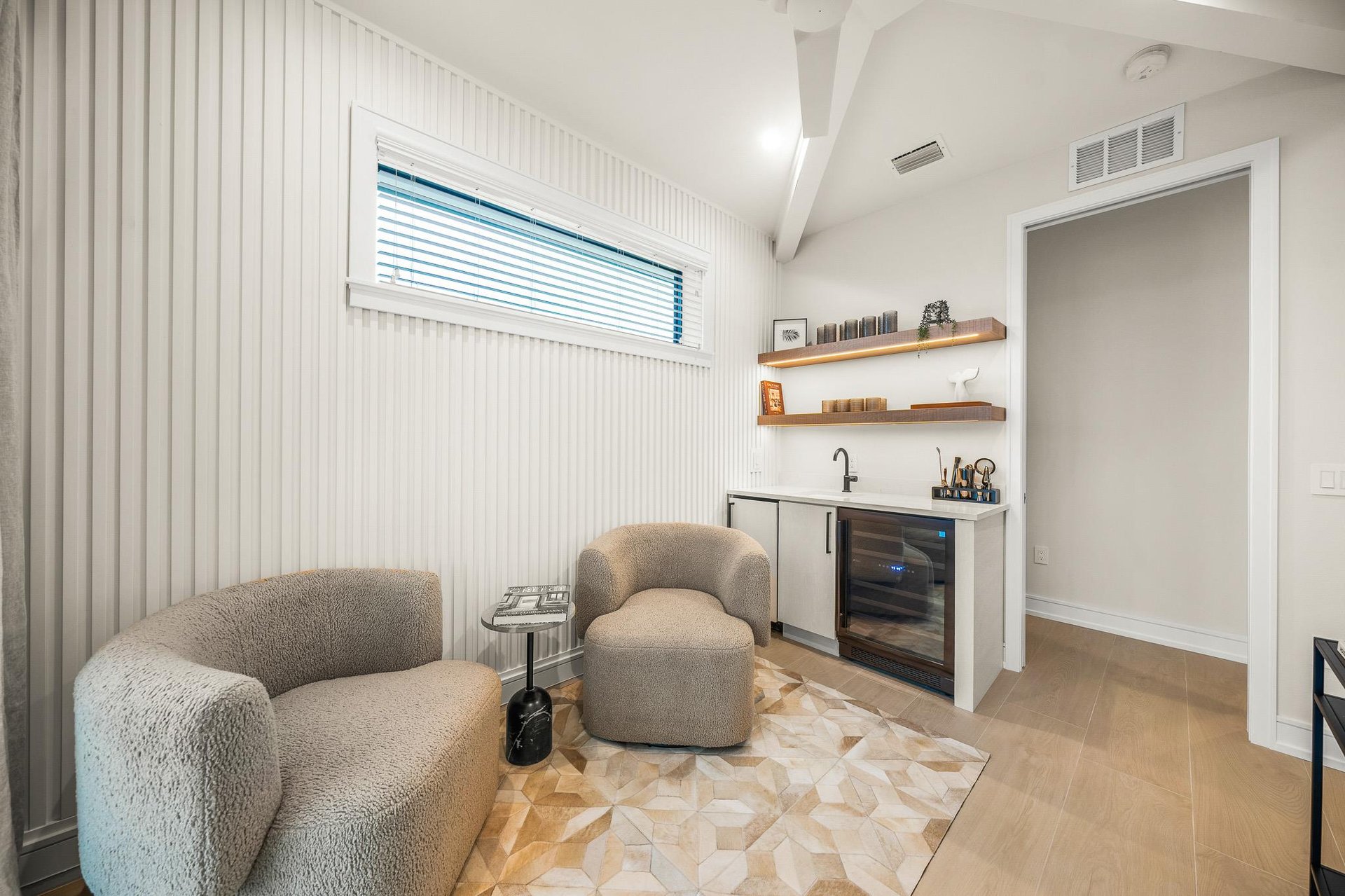 Lounge Area