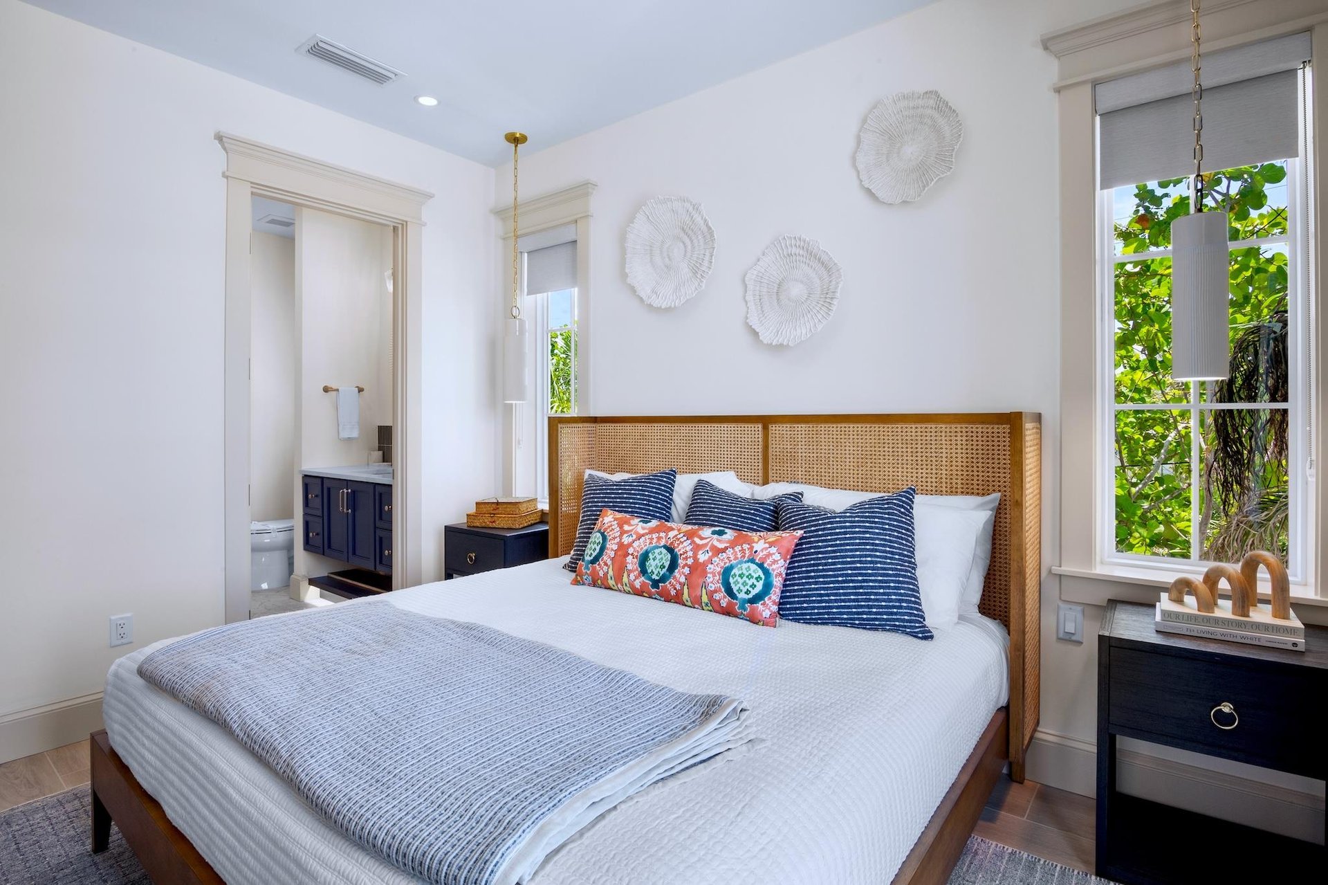 Second Bedroom, King