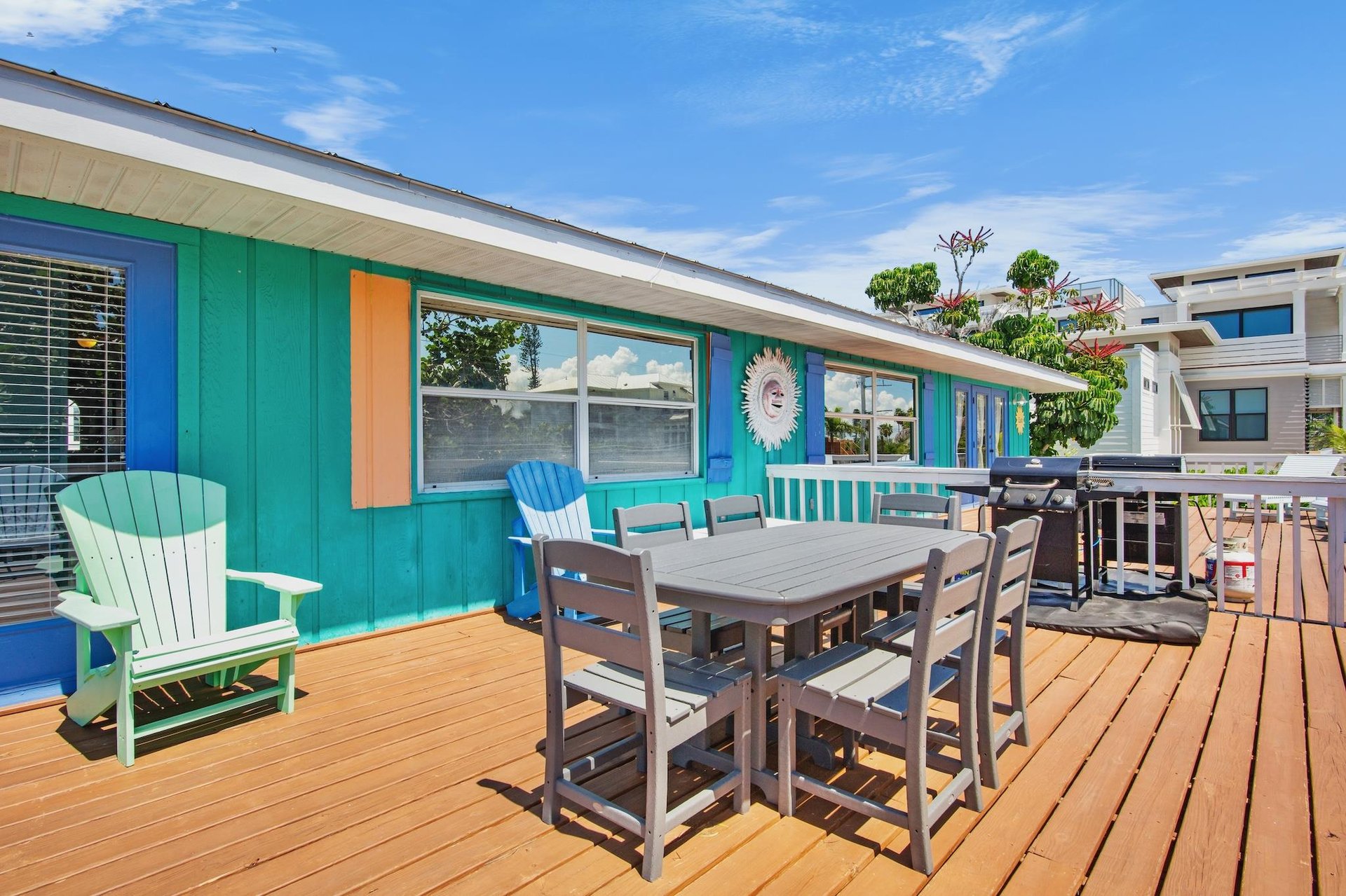 Family meals outside