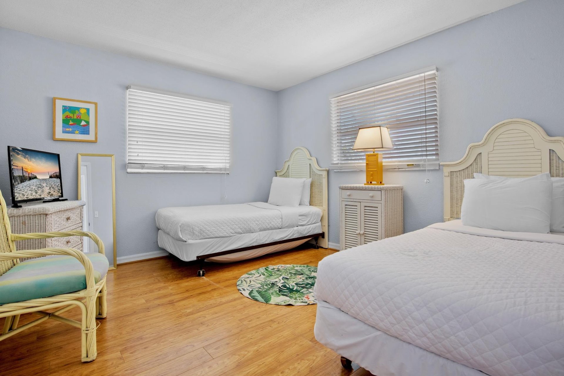 Second Bedroom, 2nd Floor  Two Twin beds