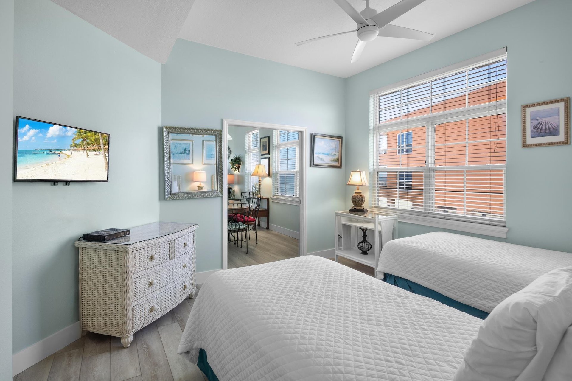 Second Bedroom, Two Twins