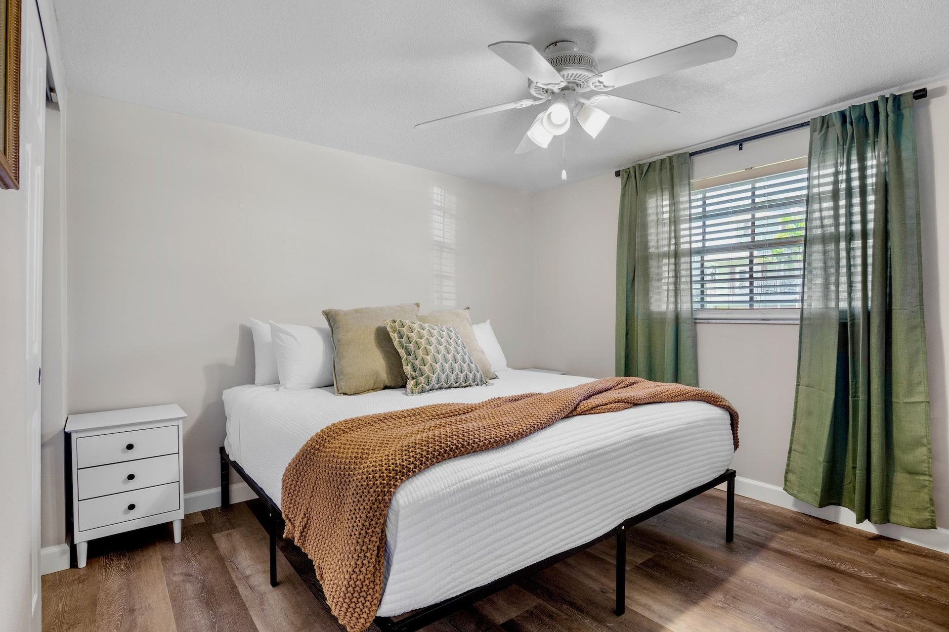 Primary Bedroom, King