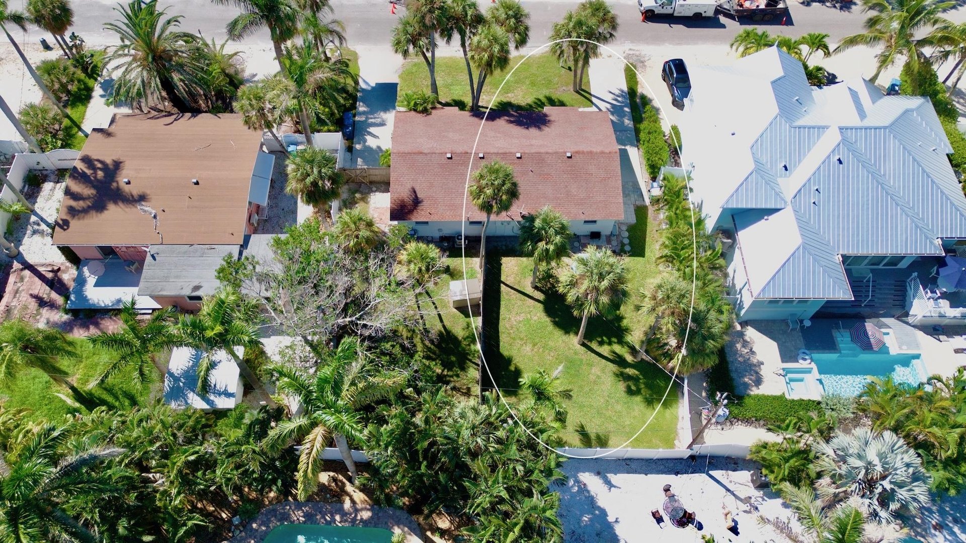 Overhead shot of home and yard