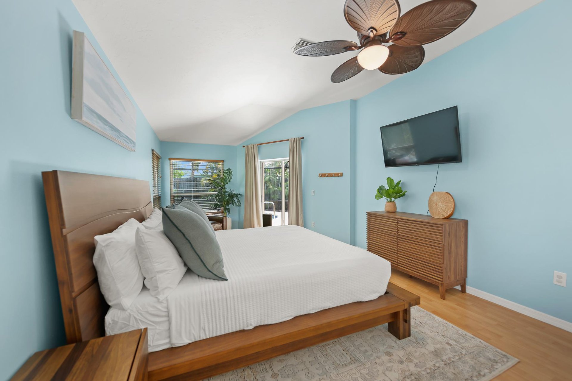 Second Bedroom  King