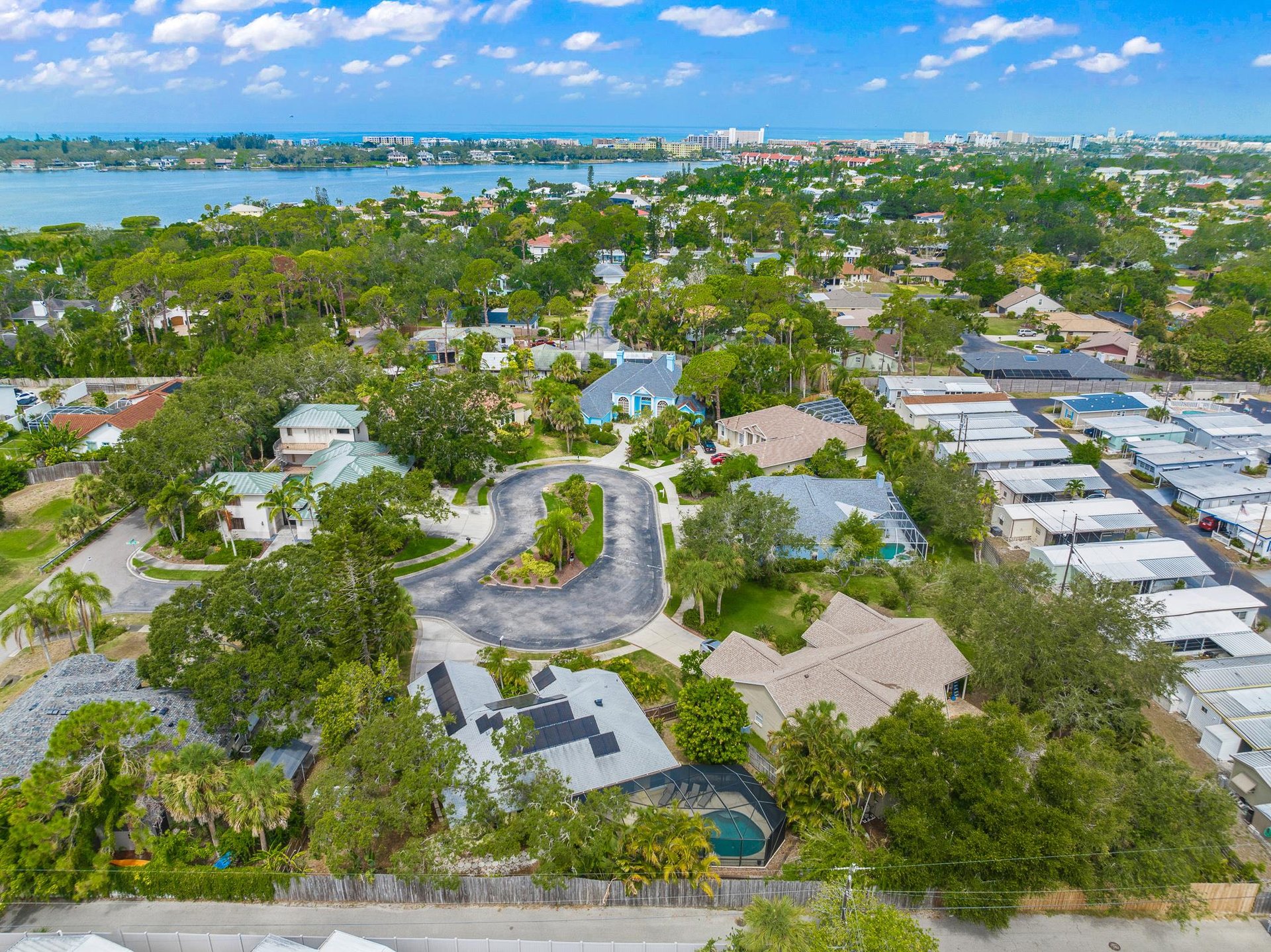 Perfect stay near the bay and beaches