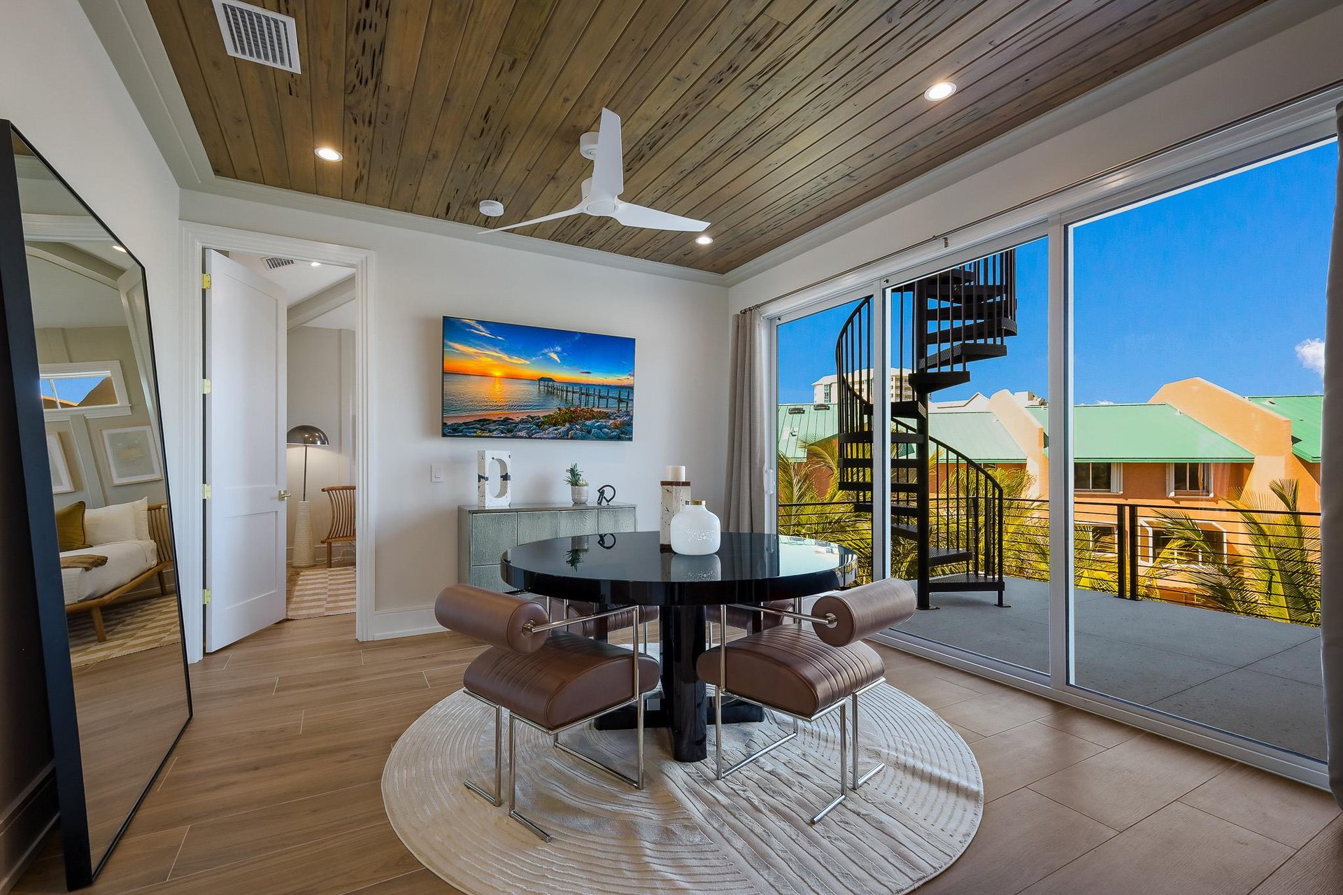 Top Floor Dining Area