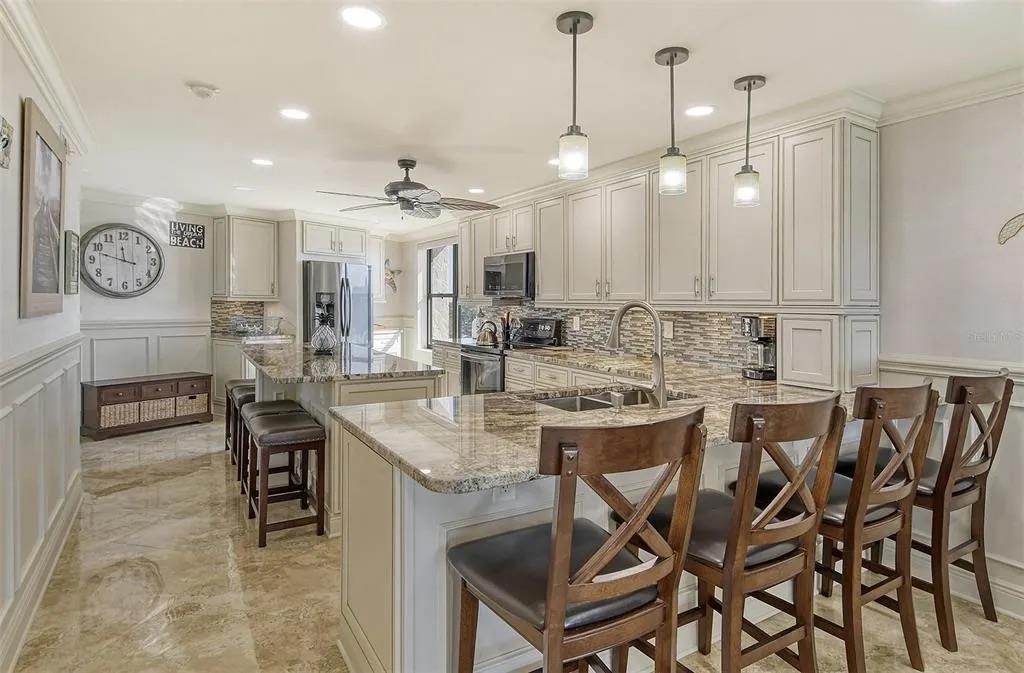 Gulf and Bay Club C701 by Tropical Sands Accommodations