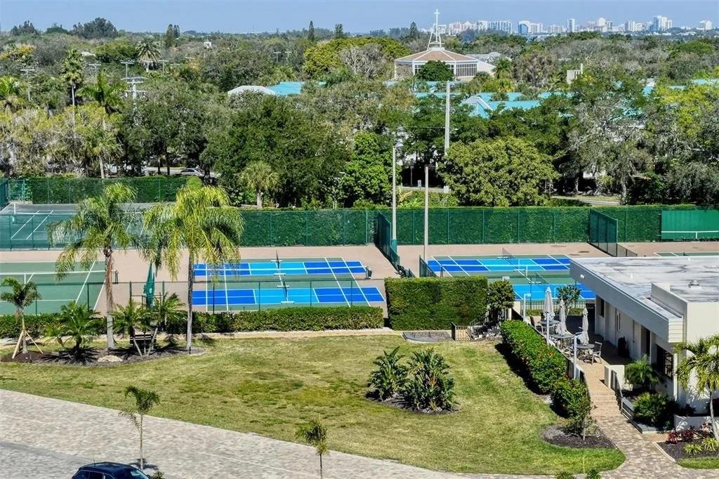 Gulf and Bay Club C701 by Tropical Sands Accommodations