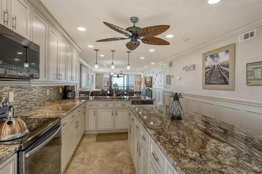 Gulf and Bay Club C701 by Tropical Sands Accommodations