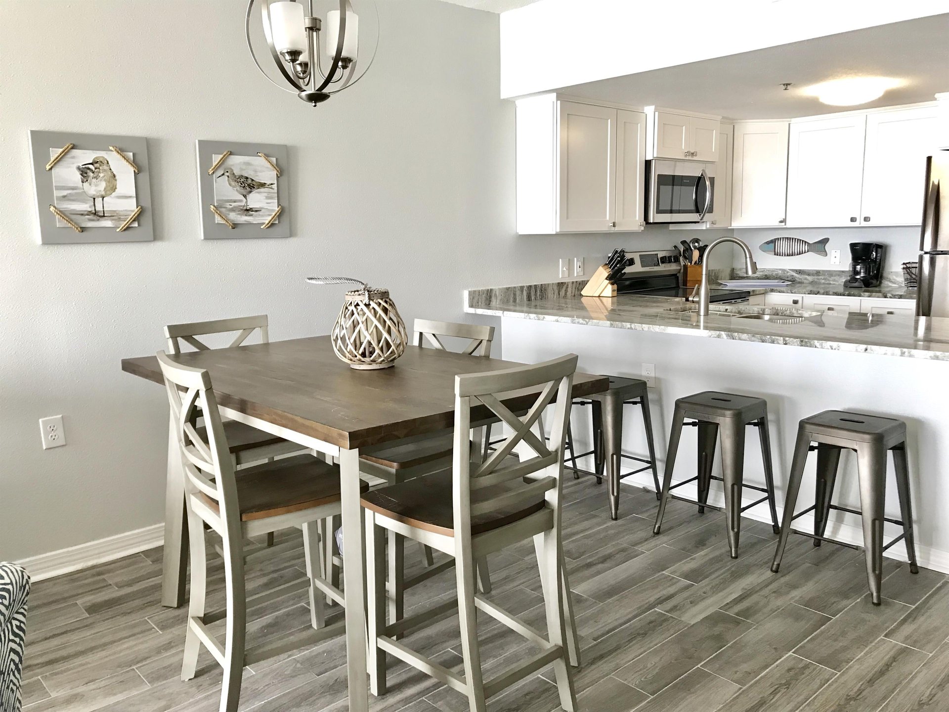 Tropical Winds 602 9