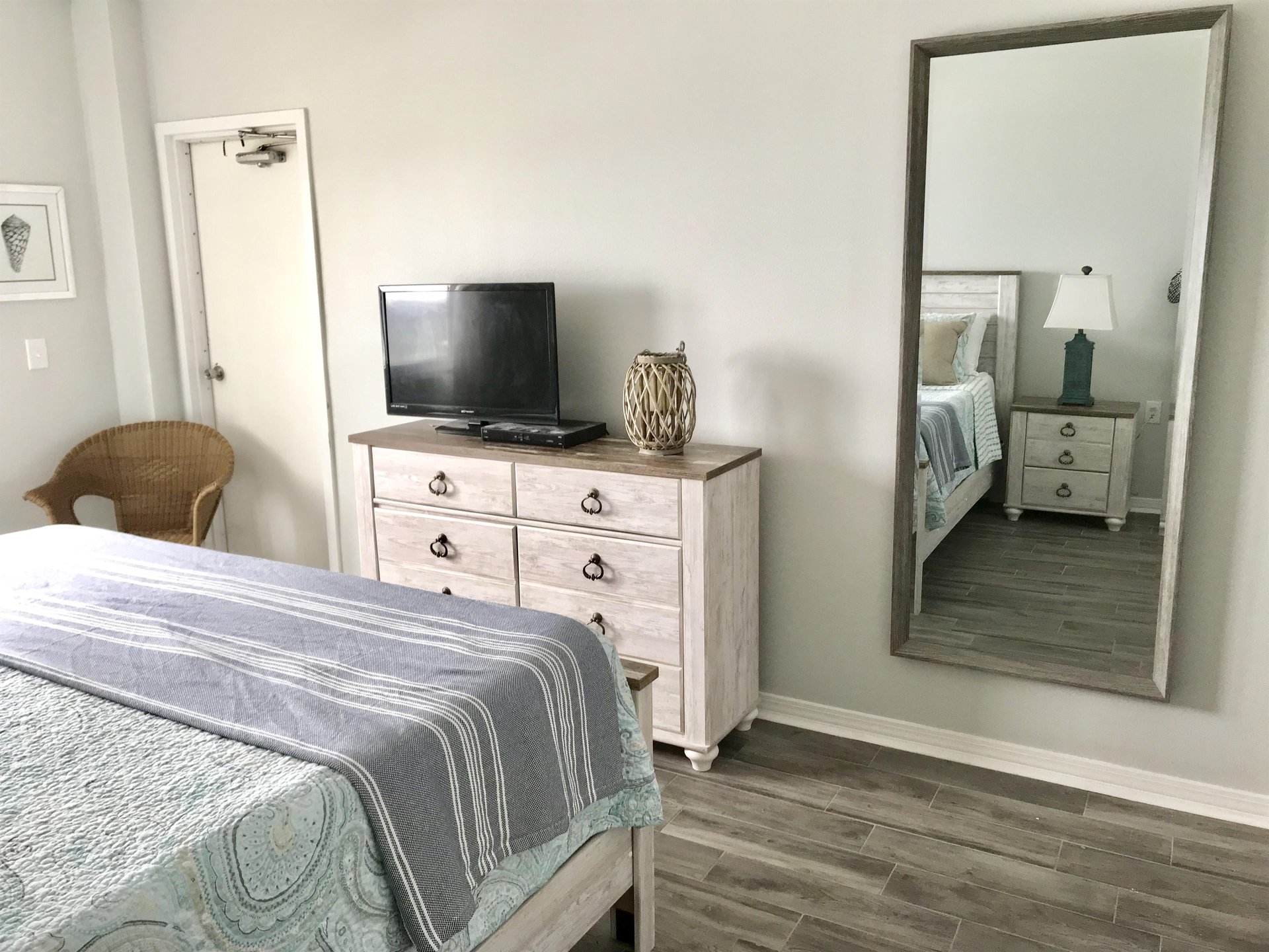 Tropical Winds 602 14