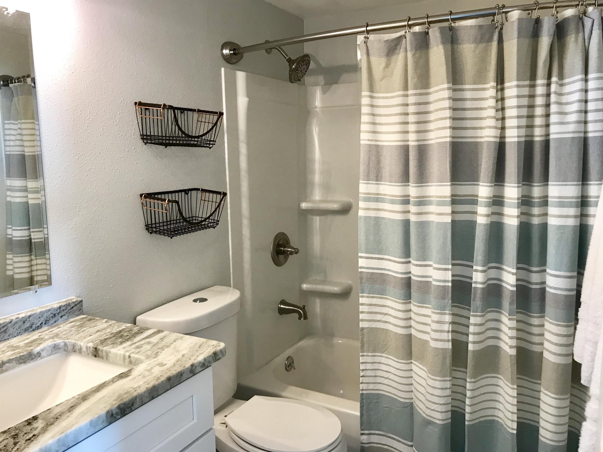 Tropical Winds 602 15