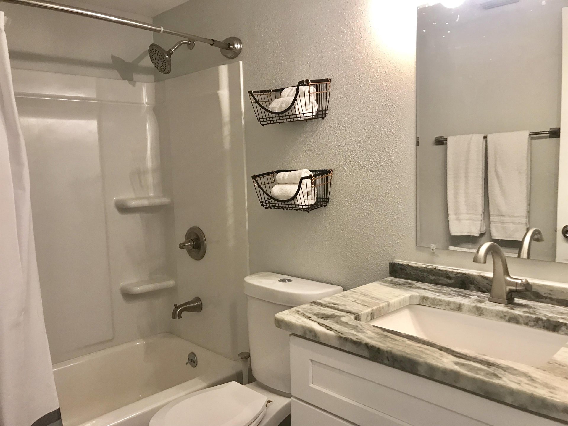 Tropical Winds 602 18