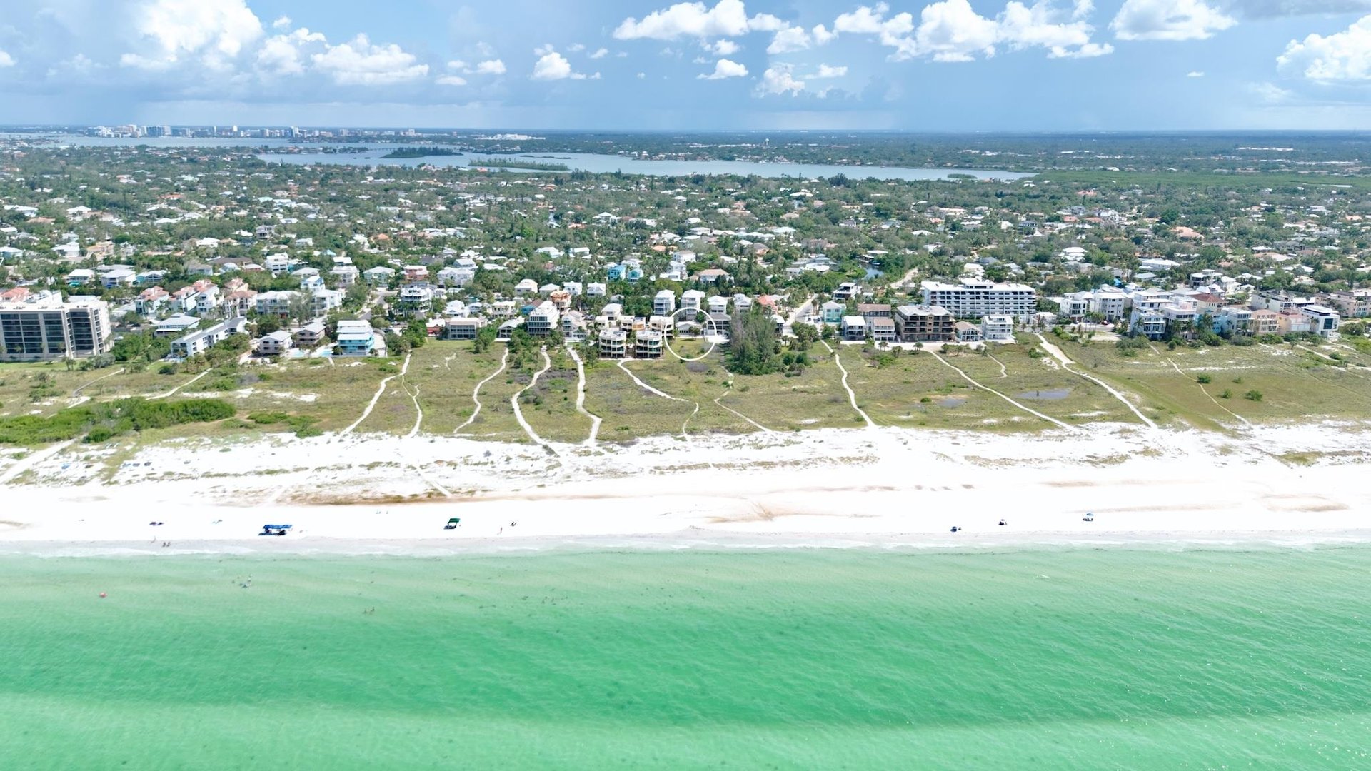 Coastal Cottage by Tropical Sands Accommodations