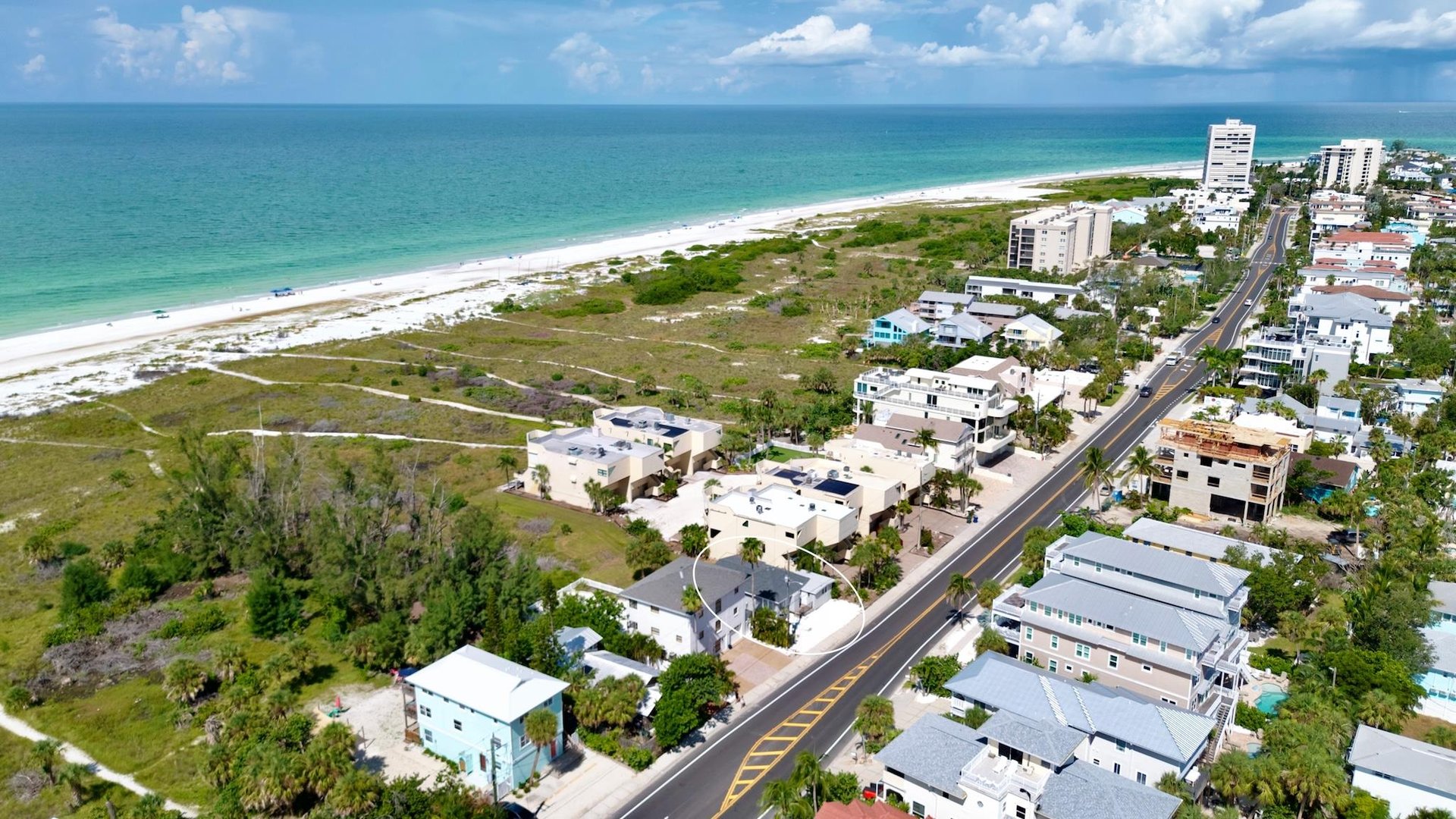 Coastal Cottage by Tropical Sands Accommodations