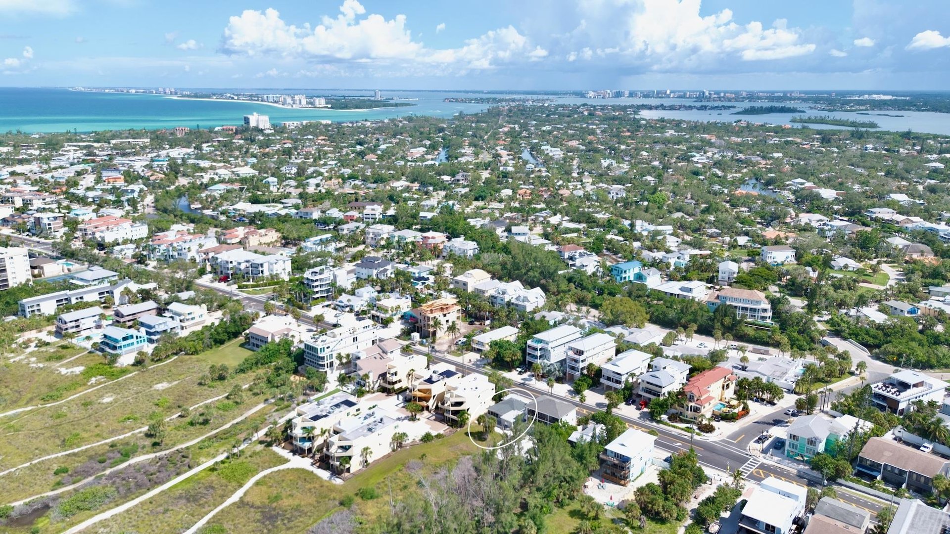 Coastal Cottage by Tropical Sands Accommodations
