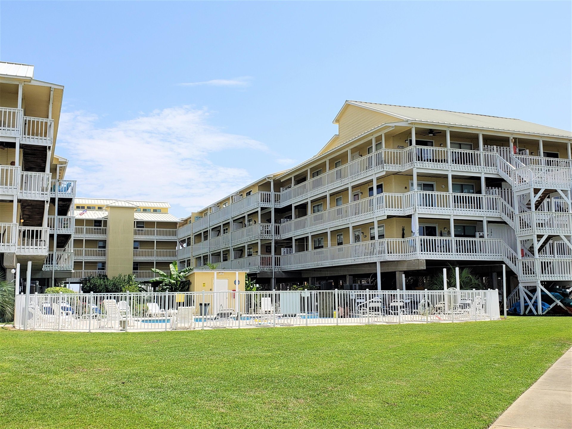 Laguna Run Breeze  Lagoon Run 107 38