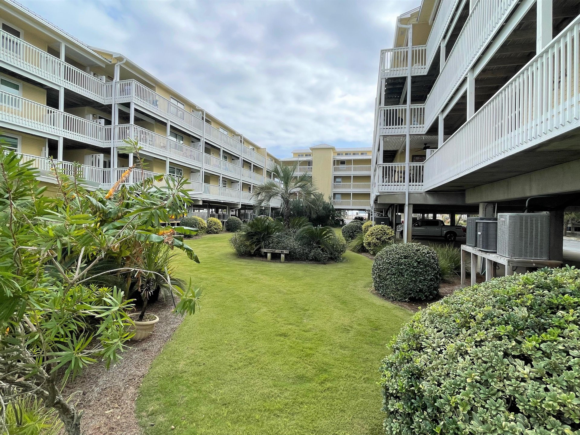 Laguna Run Breeze  Lagoon Run 107 62