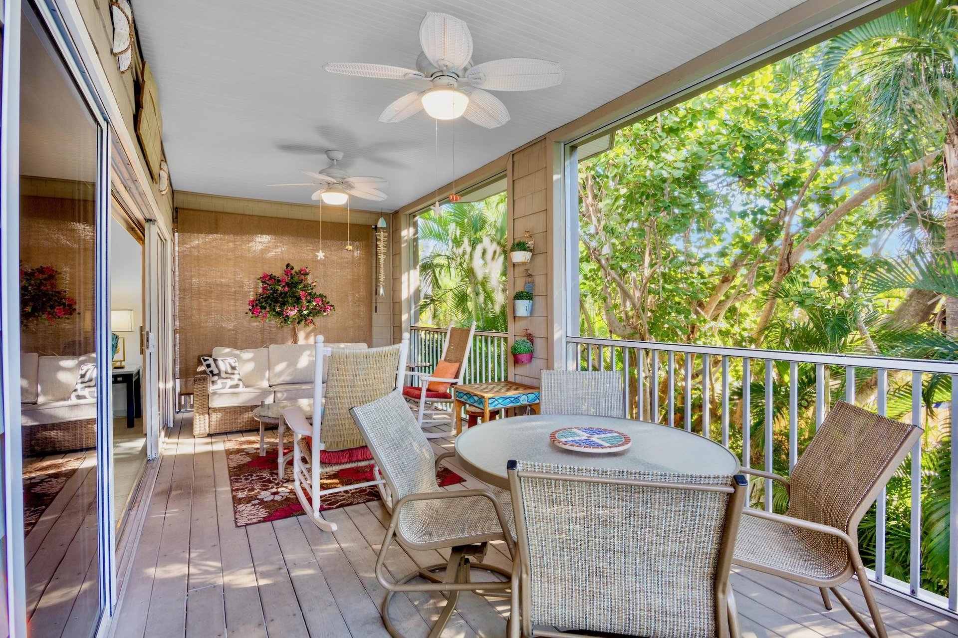 Private balcony with seating and dining