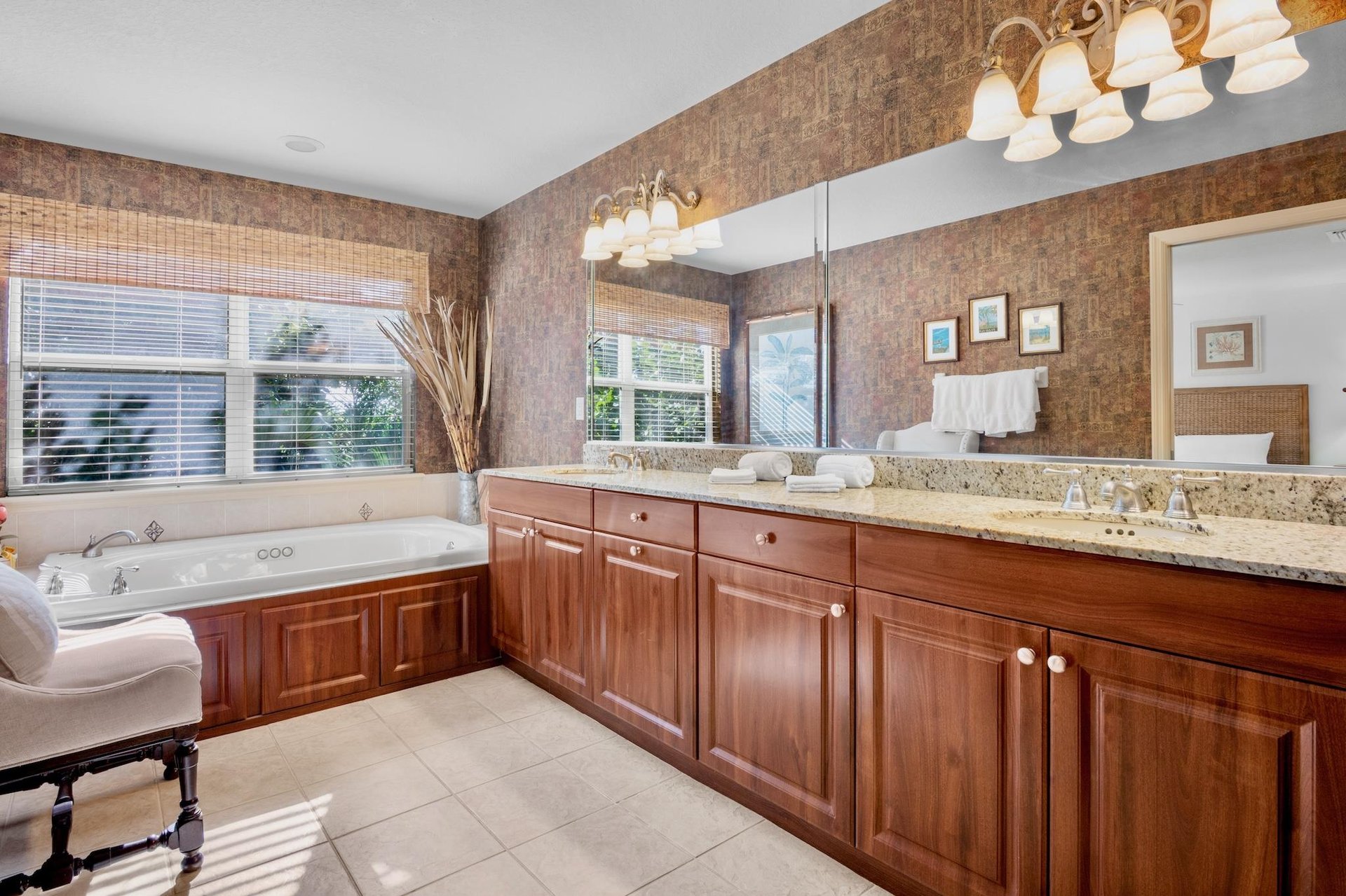 Primary Bedroom, Ensuite Bathroom