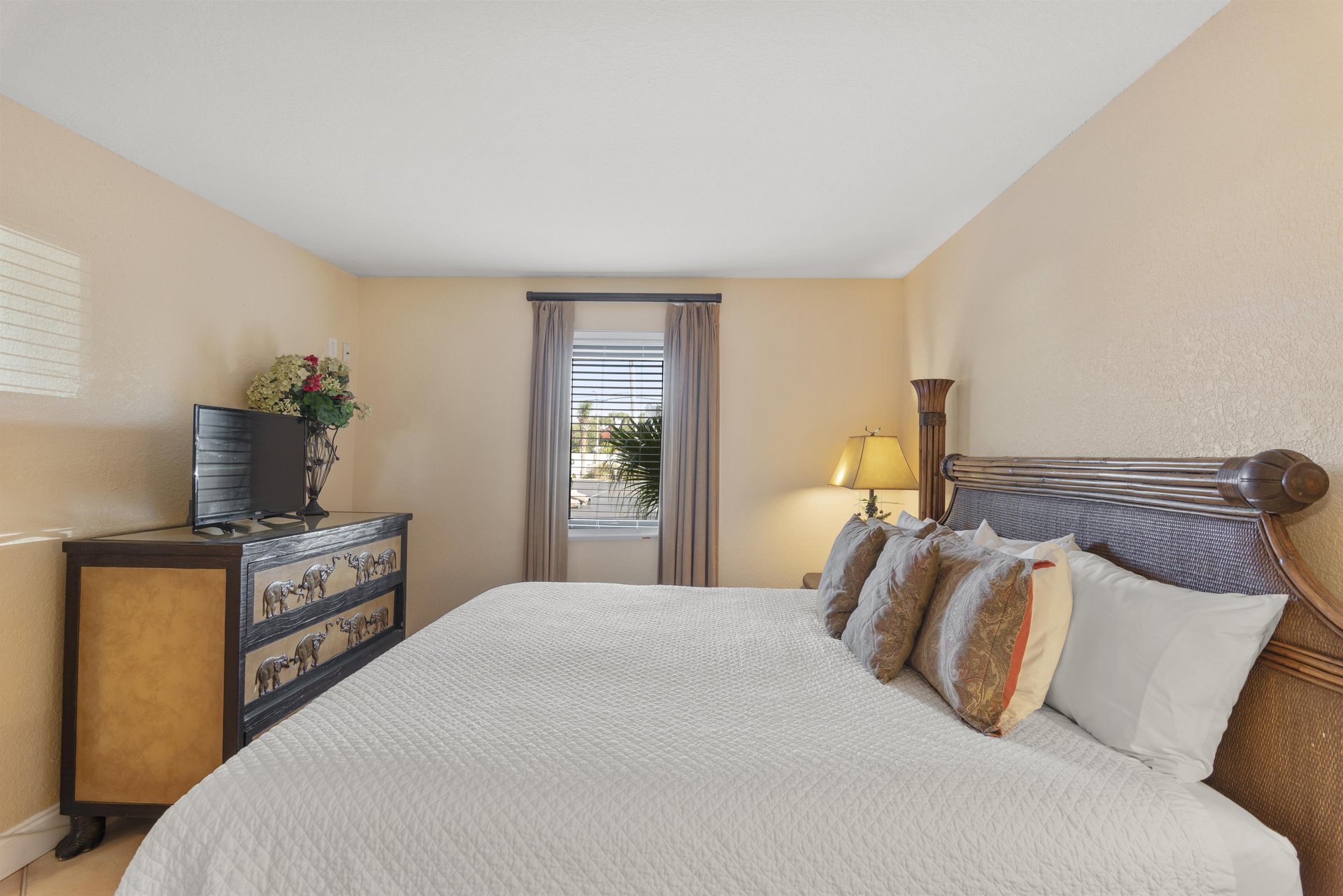 Destin Beach Club 105 13