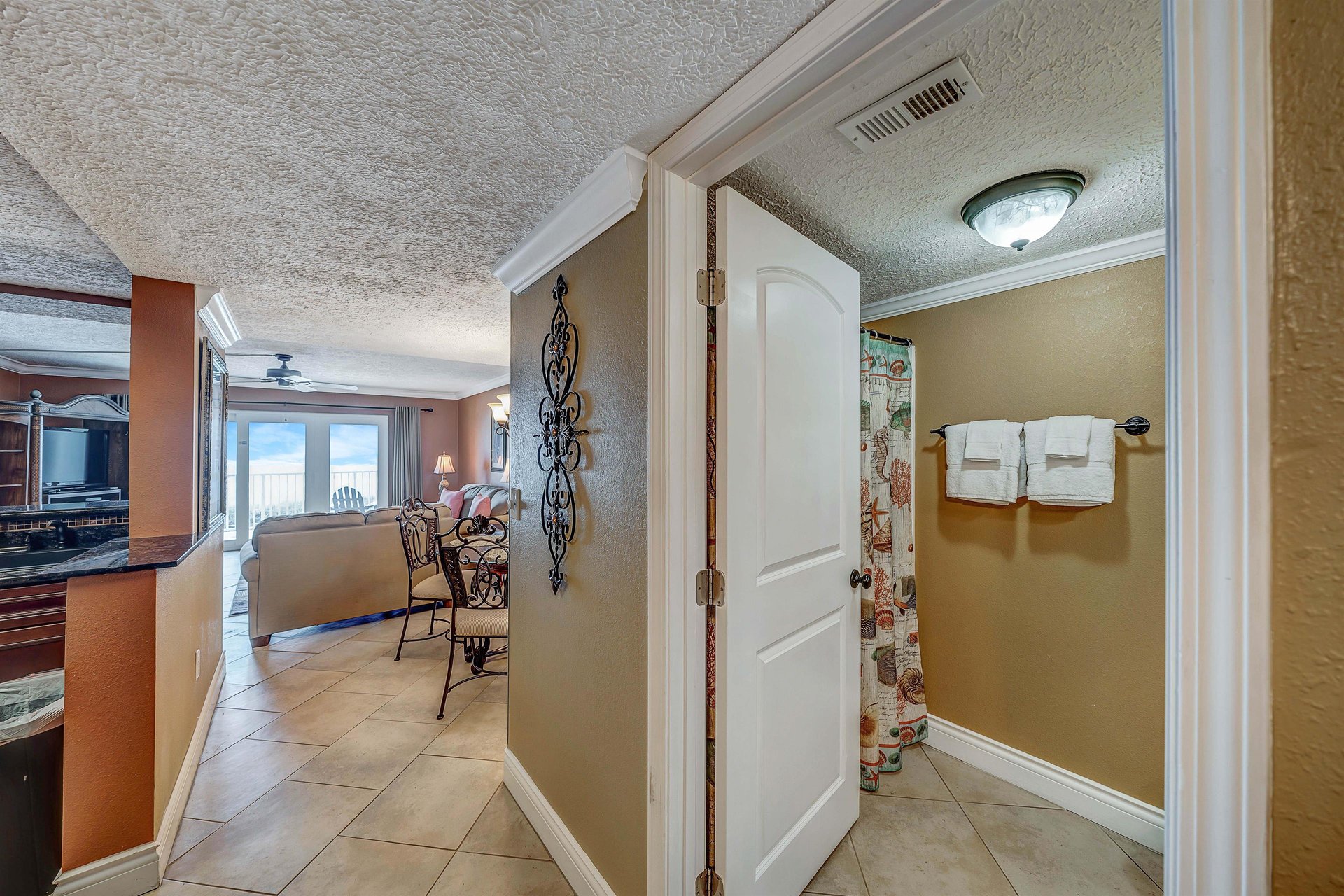 Just down the hall, youll find an additional full bathroom with tubshower combo, perfect for pullout sofa guests or if you just need a little more room to spread out.