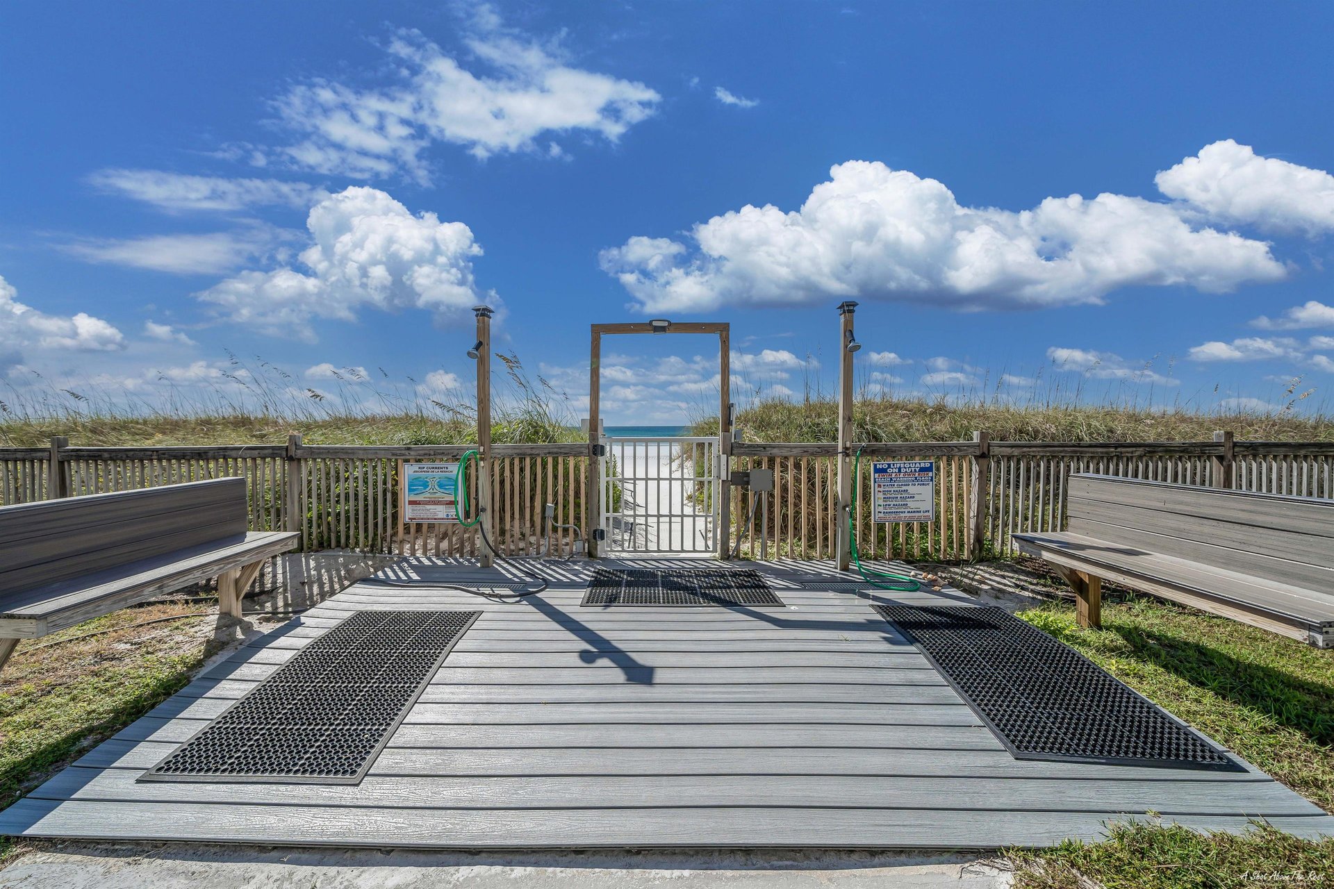 Mariner West offers guests easy, gated access to the beach.